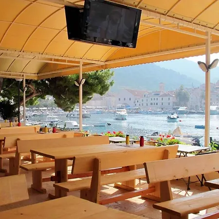 Delfin Hvar 호텔