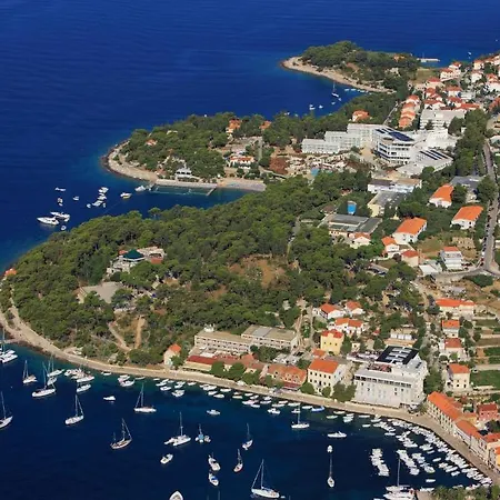 Delfin Hvar Hvar Town